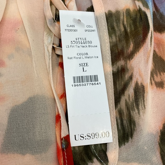 White House Black Market 2-in-1 Floral Top - Picture 11 of 11